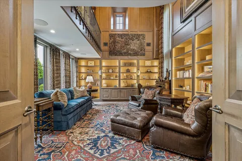 $7,295,000 | 2158 Chilton Road, Houston, TX 77019