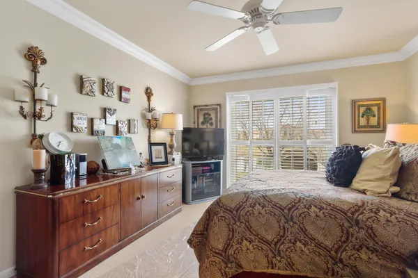 $370,000 | 1755 Cottage Drive, Unit 716, Geneva, WI 53147