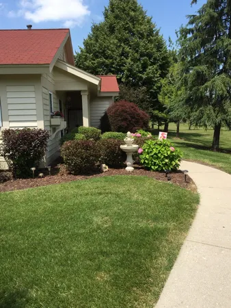 $370,000 | 1755 Cottage Drive, Unit 716, Geneva, WI 53147