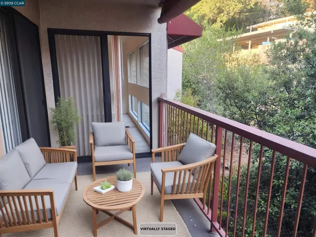 $2,400 | 1600 Carmel Drive, Unit 15, Walnut Creek, CA 94596