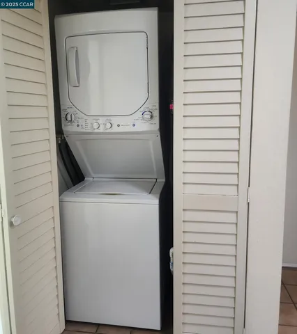 $2,400 | 1600 Carmel Drive, Unit 15, Walnut Creek, CA 94596