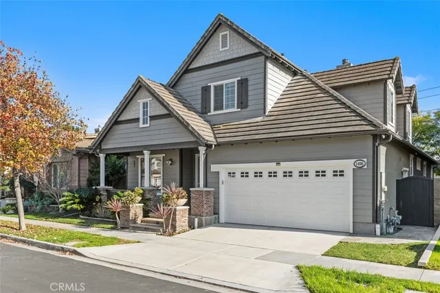 a view of house and outdoor space