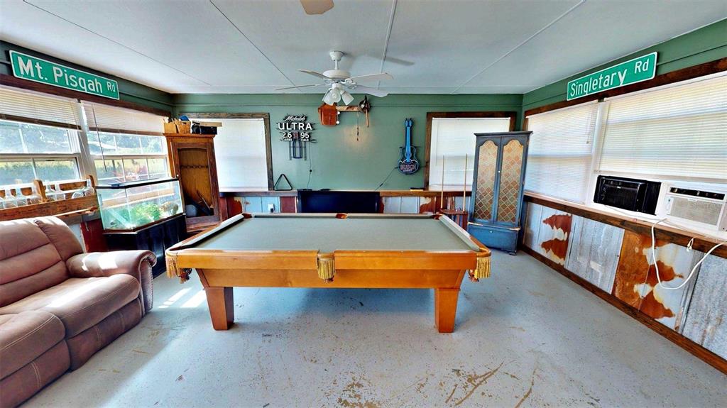 635 Bost Road Wauchula, FL 33873 - Photo 30 of 39 a bedroom with furniture and a window