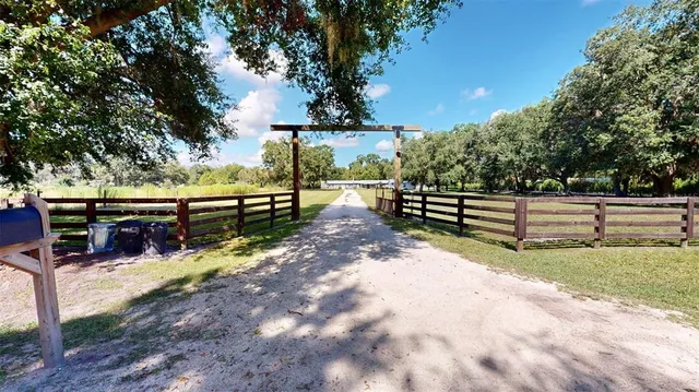 $483,500 | 635 Bost Road, Wauchula, FL 33873