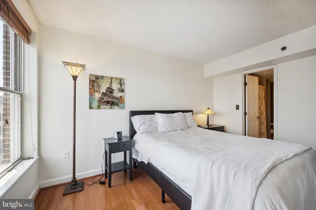 $470,000 | 601 Pennsylvania Avenue Northwest, Unit 1110, Washington, DC 20004