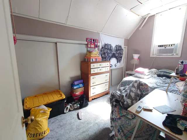 $215,000 | 1201 East Kane Place, Milwaukee, WI 53202