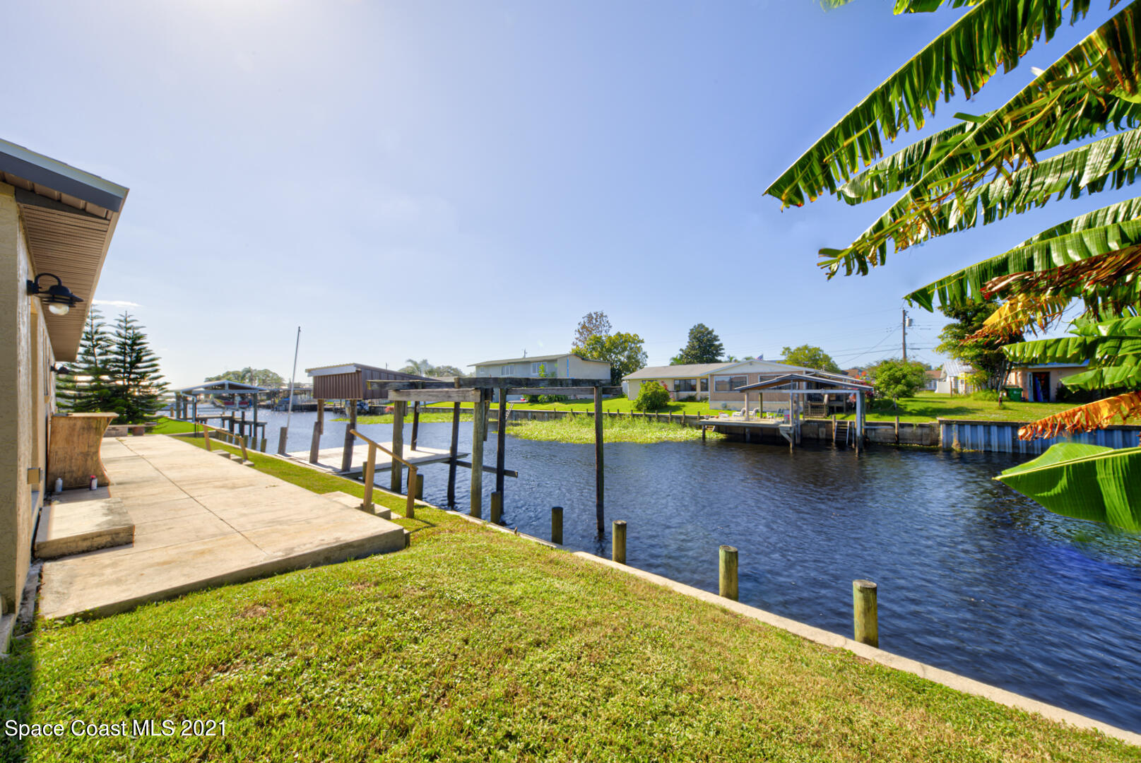 826 Mallard Road Cocoa, FL 32926 - Photo 3 of 21 backyard