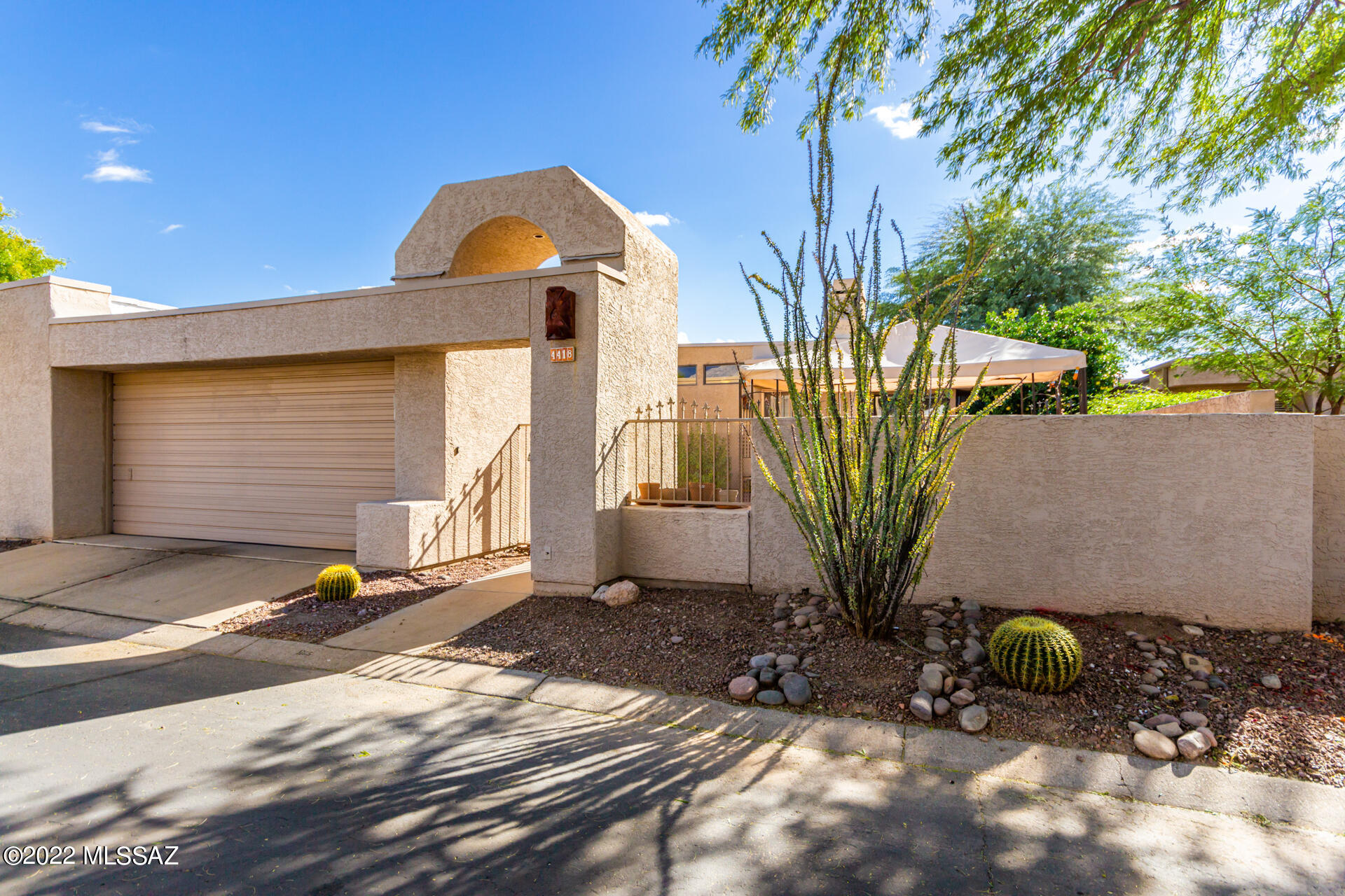 4418 East Kleindale Road Tucson, AZ 85712 - Photo 1 of 30