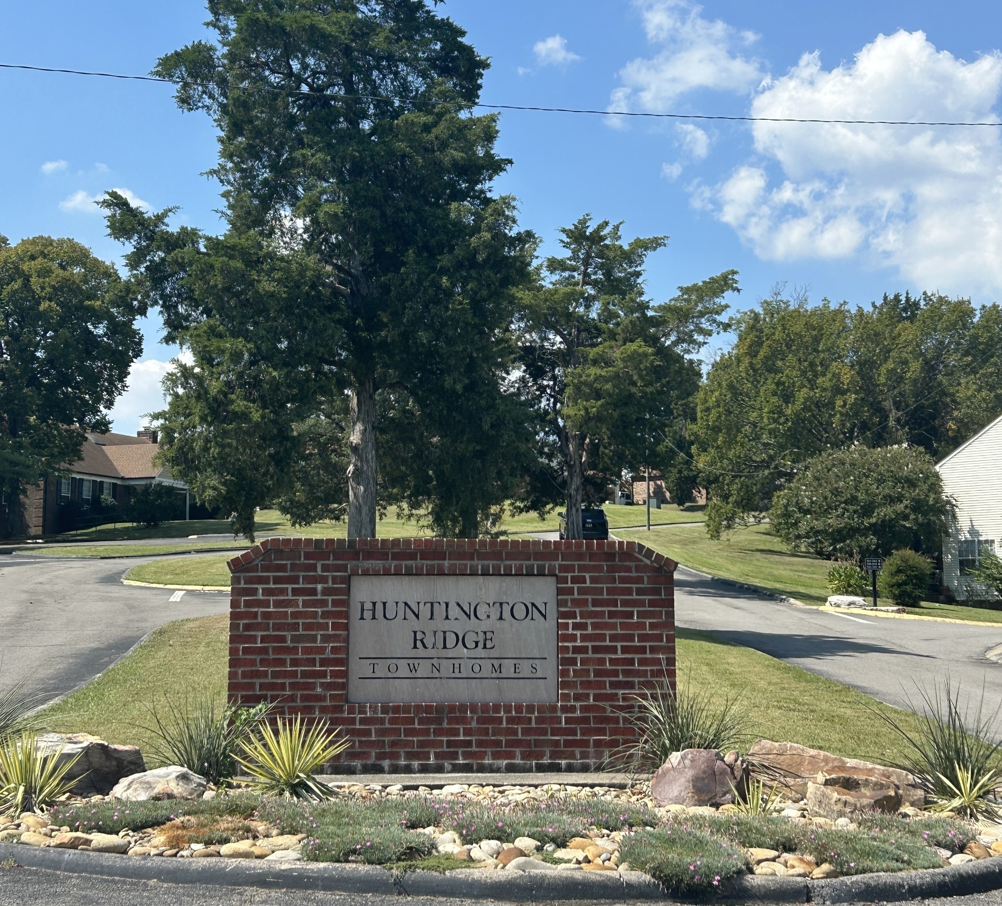 367 Huntington Ridge Drive Nashville, TN 37211 - Photo 26 of 28 a view of a street with a tree in the background