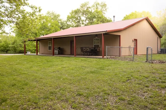 $750,000 | 3014 West 4th Street, Pittsburg, KS 66762