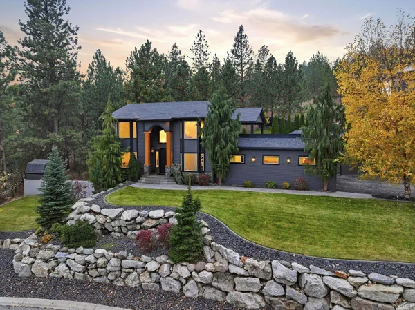 $750,000 | 5821 North Del Rey Drive, Otis Orchards, WA 99027