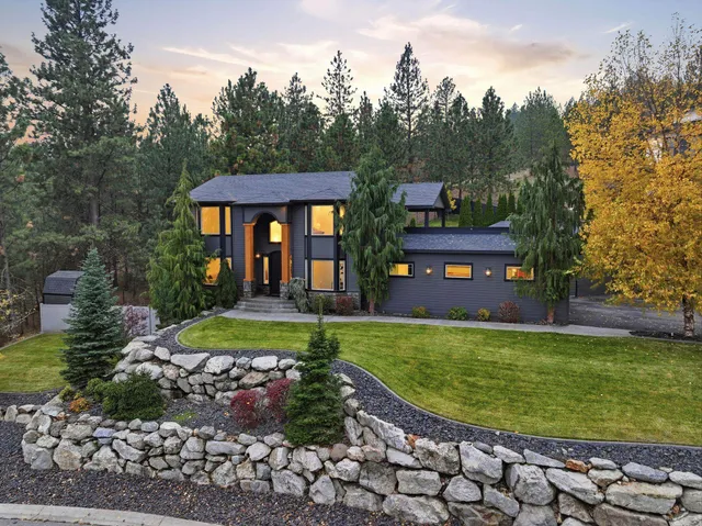 $750,000 | 5821 North Del Rey Drive, Otis Orchards, WA 99027