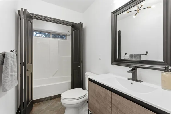 $750,000 | 5821 North Del Rey Drive, Otis Orchards, WA 99027