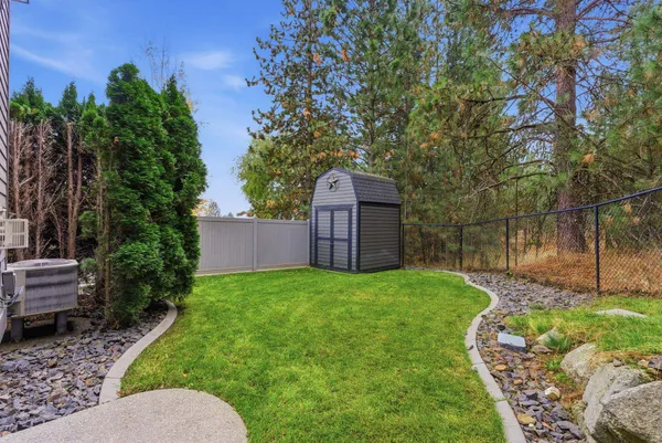 $750,000 | 5821 North Del Rey Drive, Otis Orchards, WA 99027
