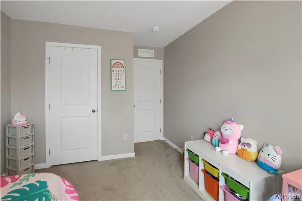 $273,900 | 126 South Drive, West Seneca, NY 14218