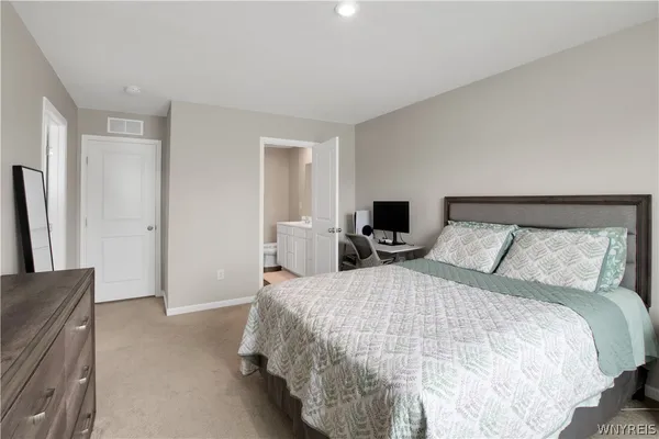 $273,900 | 126 South Drive, West Seneca, NY 14218