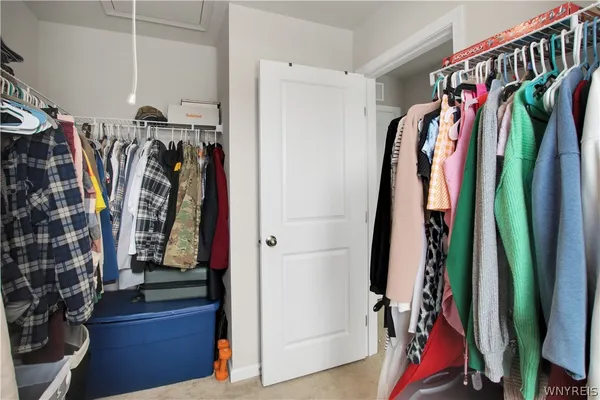 $273,900 | 126 South Drive, West Seneca, NY 14218