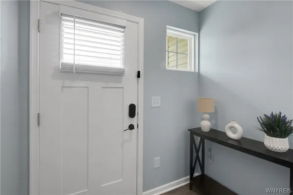 $273,900 | 126 South Drive, West Seneca, NY 14218