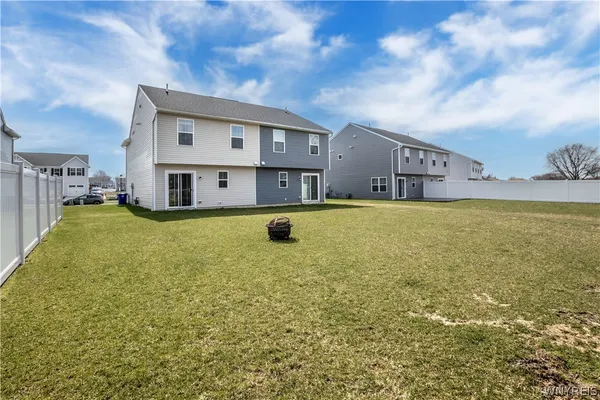 $273,900 | 126 South Drive, West Seneca, NY 14218