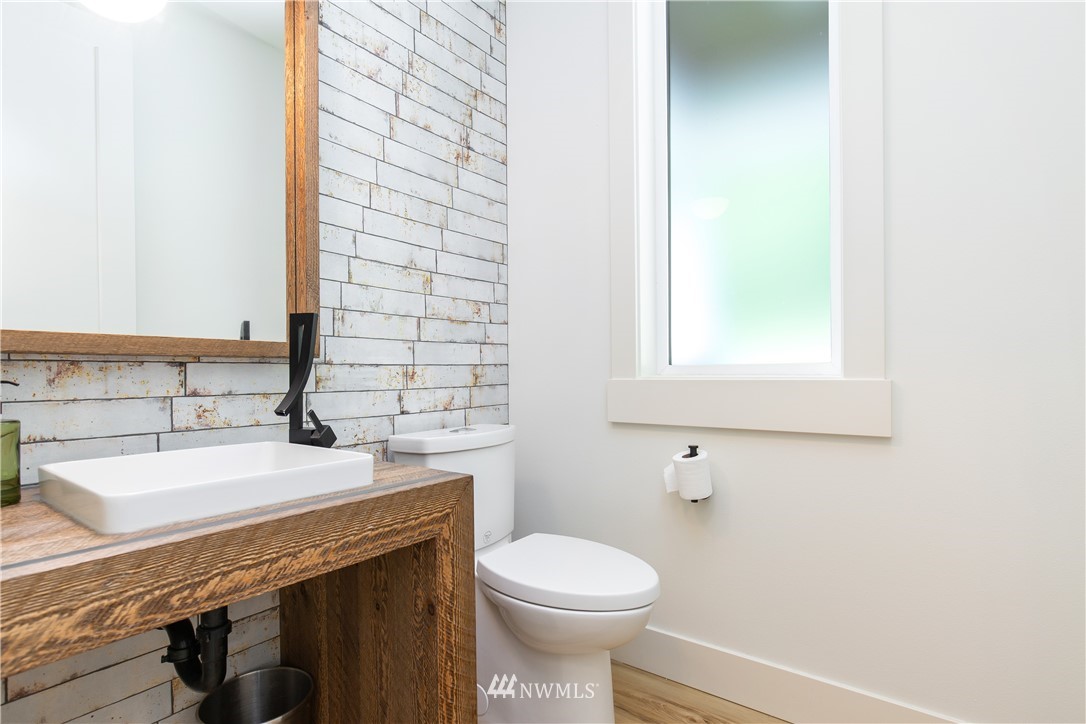 17530 190th Avenue Southeast Renton, WA 98058 - Photo 14 of 33 Gallery Image 14