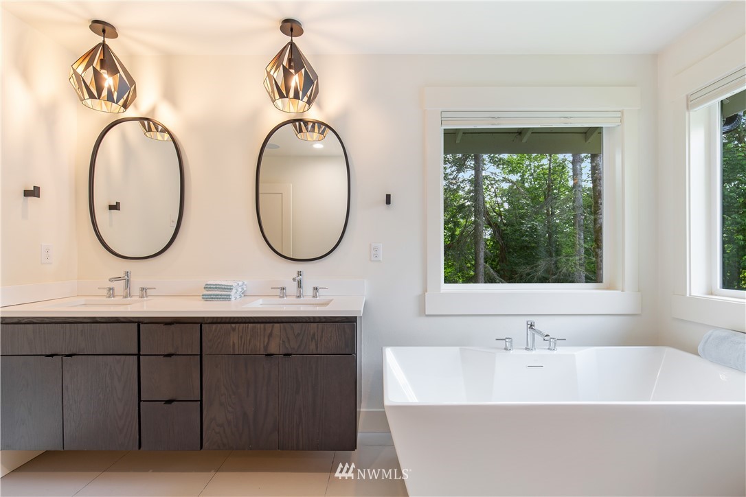 17530 190th Avenue Southeast Renton, WA 98058 - Photo 21 of 33 Gallery Image 21