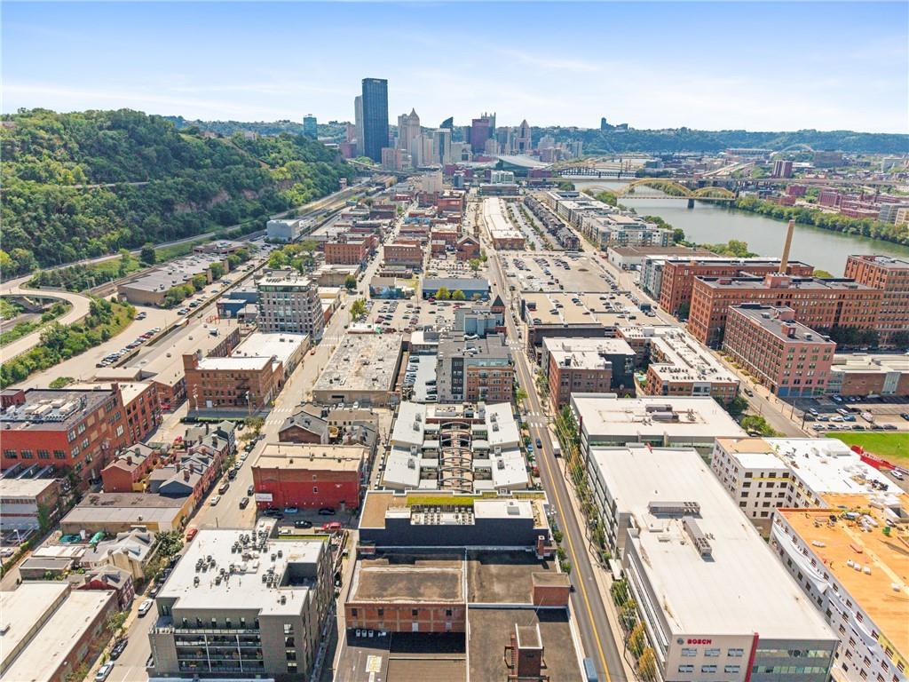 2554 Smallman Street, Unit 504 Pittsburgh, PA 15222 - Photo 26 of 29 a picture of city view