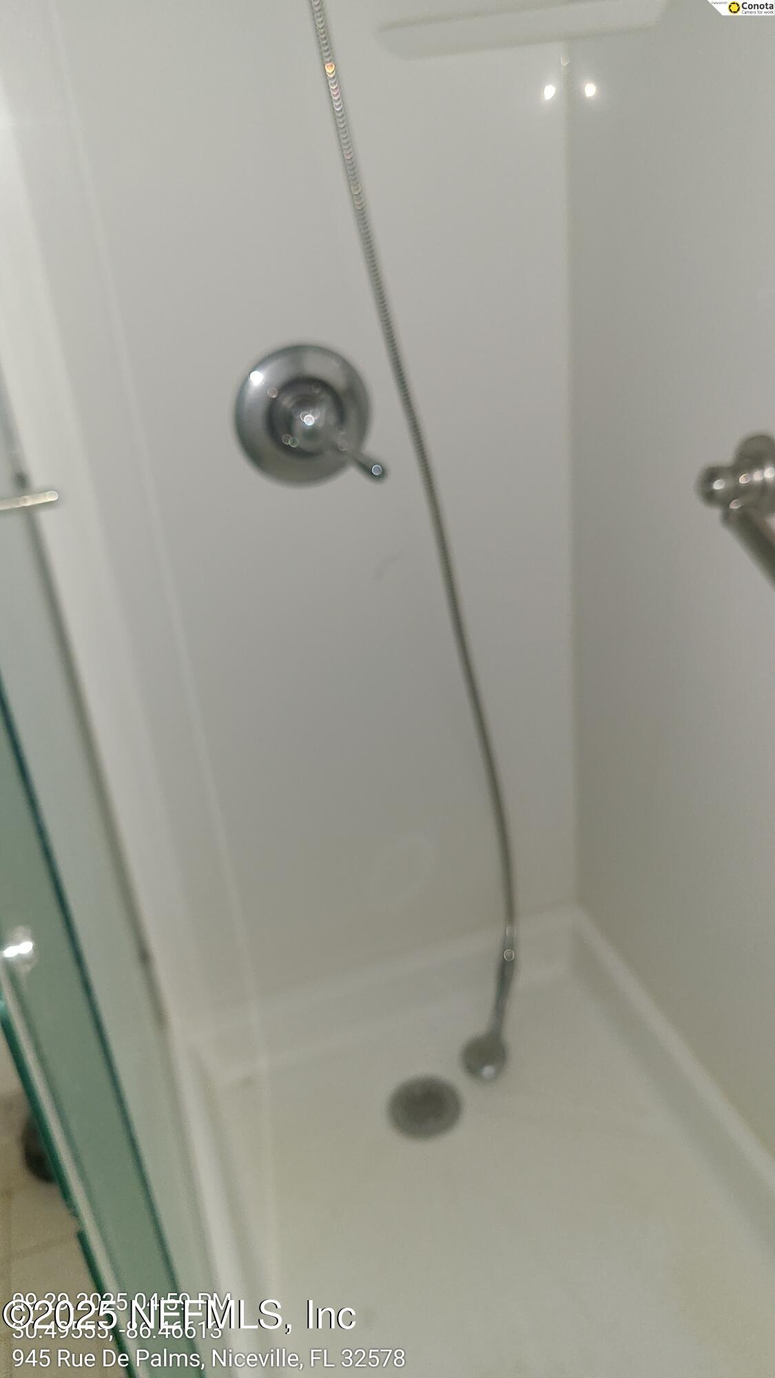 945 Rue De Palms Niceville, FL 32578 - Photo 14 of 37 a view of water heater