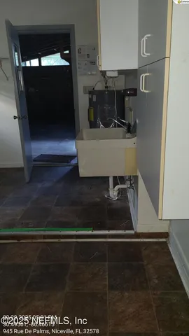 a close view of washer and dryer