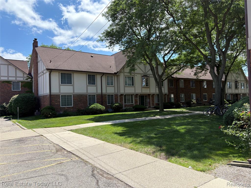 30228 Southfield Road, Unit 166 Southfield, MI 48076 - Photo 1 of 8