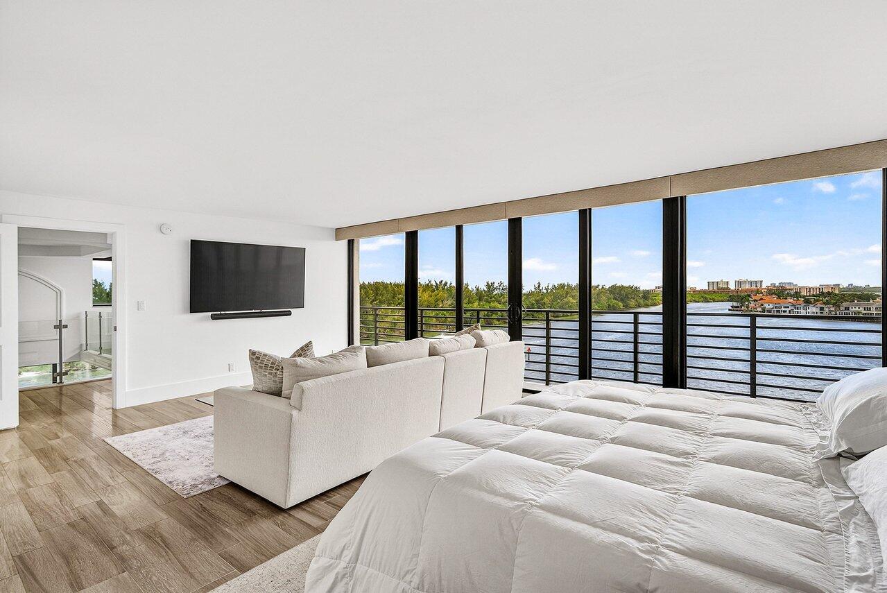 900 Northeast Spanish River Boulevard, Unit 7E Boca Raton, FL 33431 - Photo 31 of 71 PRIMARY SUITE