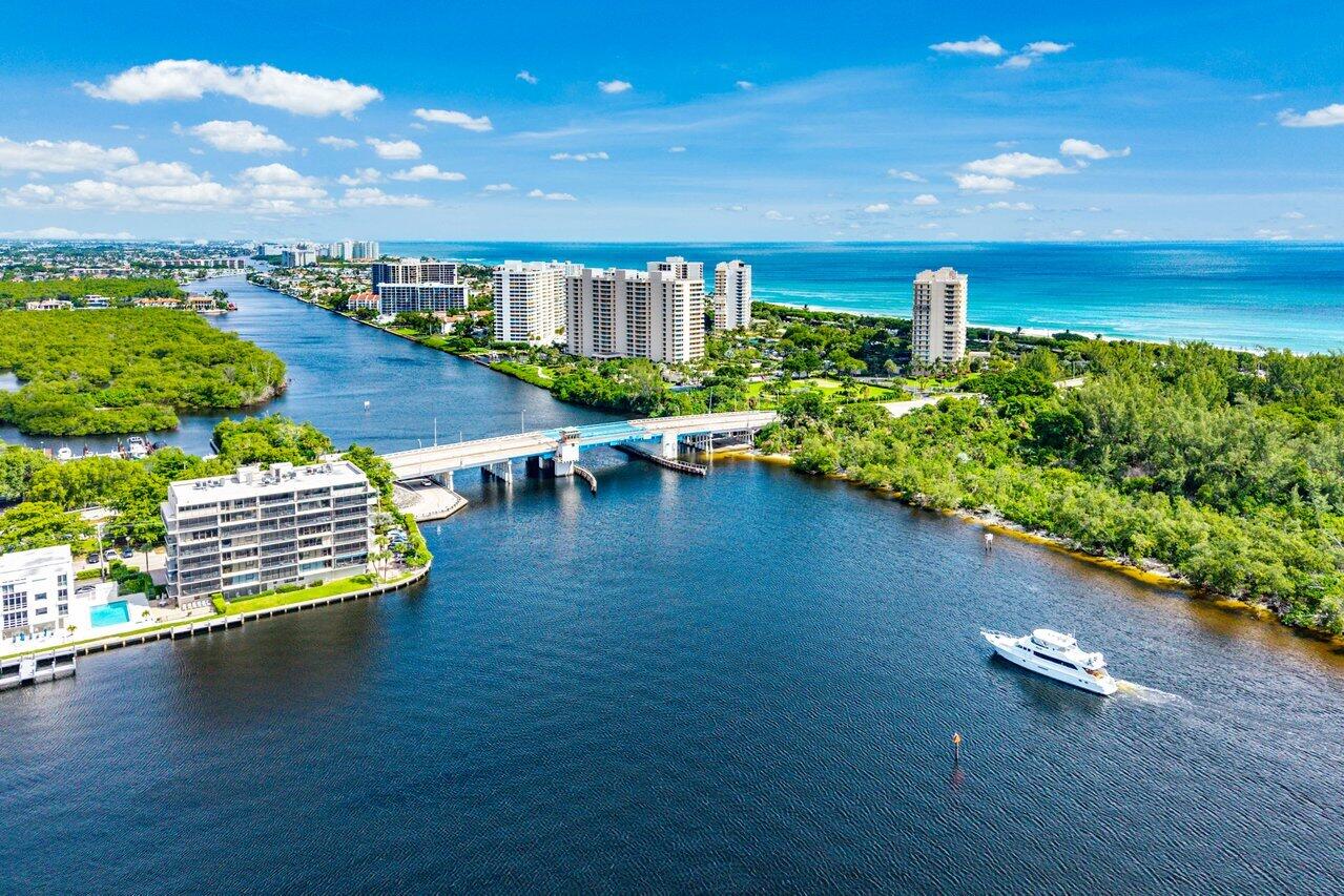 900 Northeast Spanish River Boulevard, Unit 7E Boca Raton, FL 33431 - Photo 4 of 71 AERIAL VIEW