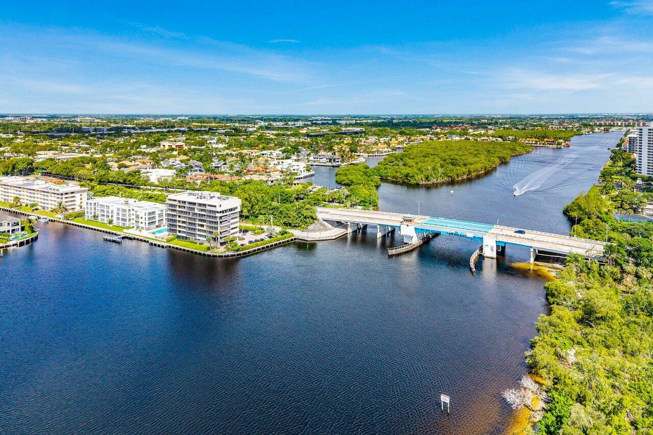 900 Northeast Spanish River Boulevard, Unit 7E Boca Raton, FL 33431 - Photo 63 of 71 AERIAL VIEW