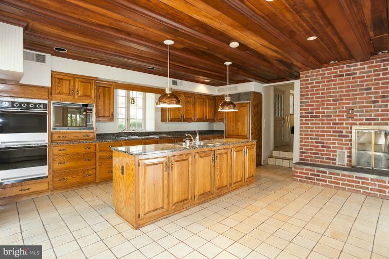 2001 Wiltonwood Road Stevenson, MD 21153 - Photo 13 of 21 Kitchen