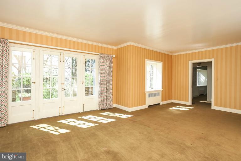 2001 Wiltonwood Road Stevenson, MD 21153 - Photo 6 of 21 Living Room