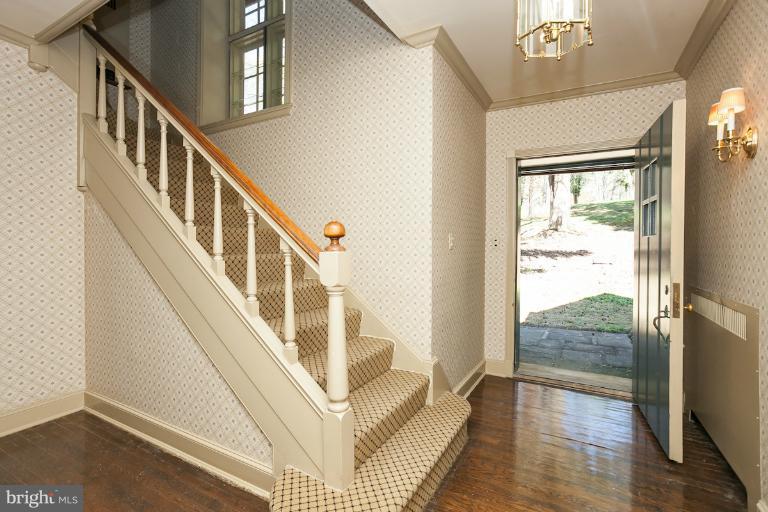 2001 Wiltonwood Road Stevenson, MD 21153 - Photo 10 of 21 Foyer