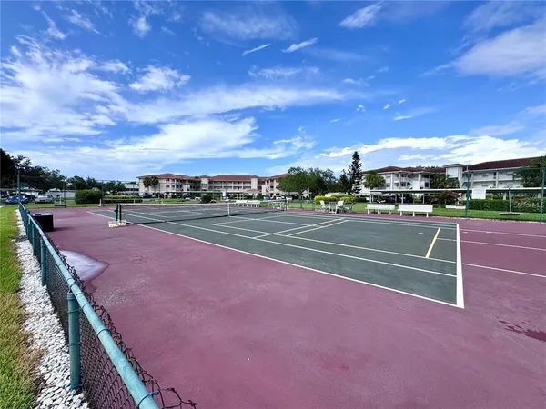 $2,000 | 6505 Stone River Road, Unit 309, Bradenton, FL 34203