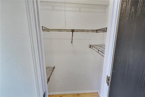 $205,000 | 401 North Edgewood Drive, Coffeyville, KS 67337