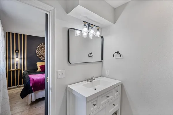 $205,000 | 401 North Edgewood Drive, Coffeyville, KS 67337