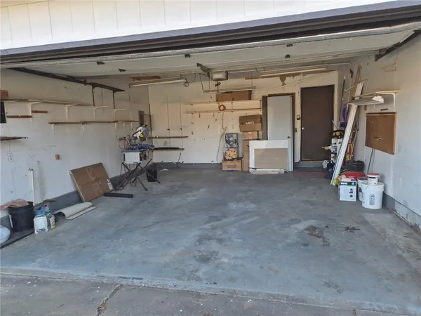 $205,000 | 401 North Edgewood Drive, Coffeyville, KS 67337
