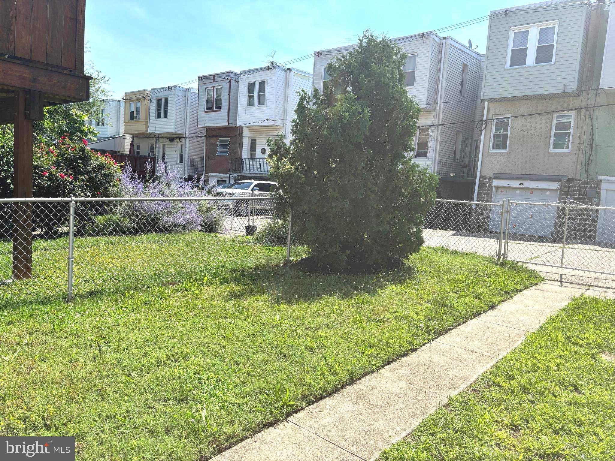 426 Slocum Street Philadelphia, PA 19119 - Photo 16 of 29 Backyard