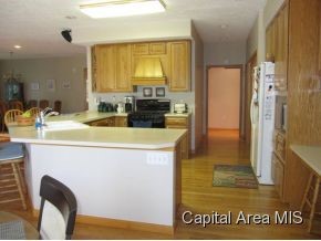 2304 Harbor Landing Springfield, IL 62712 - Photo 3 of 24
