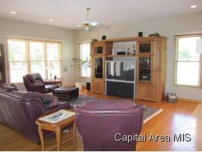 2304 Harbor Landing Springfield, IL 62712 - Photo 5 of 24