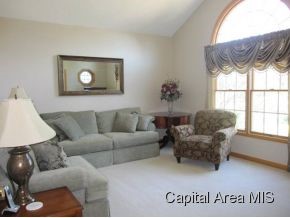 2304 Harbor Landing Springfield, IL 62712 - Photo 9 of 24