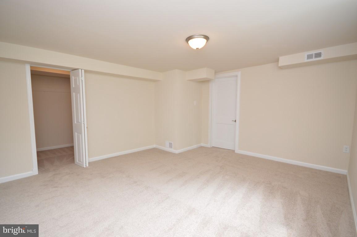 4429 Roundhill Road Alexandria, VA 22310 - Photo 24 of 24 Bedroom #4 w/Walk In Closet