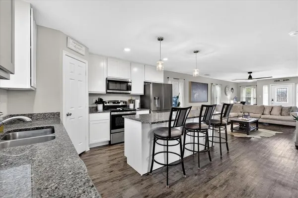 $294,900 | 105 Brooks Drive, Terrell, TX 75160