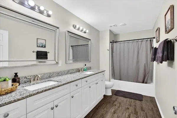 $294,900 | 105 Brooks Drive, Terrell, TX 75160