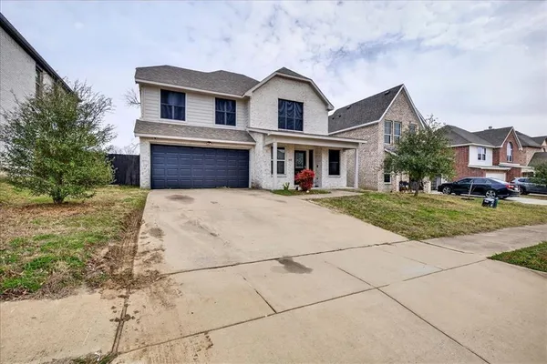 $294,900 | 105 Brooks Drive, Terrell, TX 75160