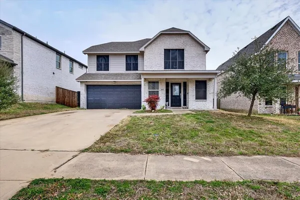 $294,900 | 105 Brooks Drive, Terrell, TX 75160