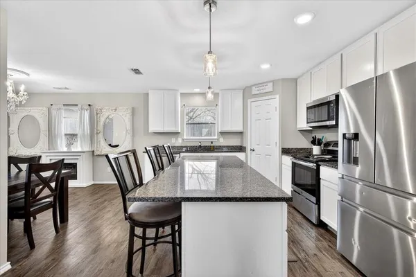 $294,900 | 105 Brooks Drive, Terrell, TX 75160