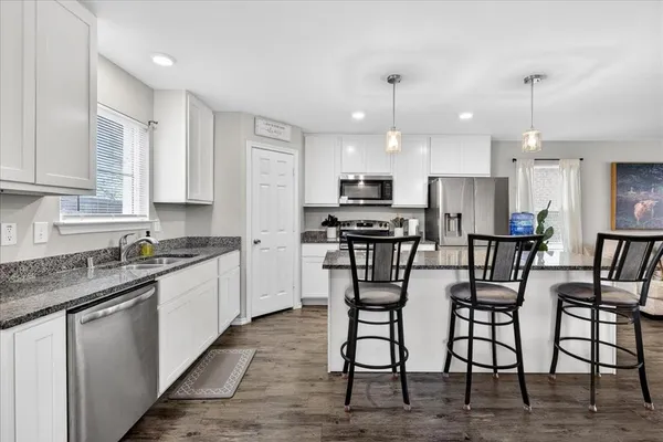 $294,900 | 105 Brooks Drive, Terrell, TX 75160